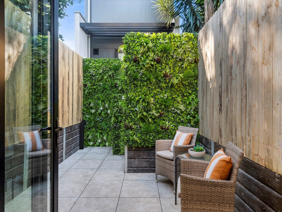 How Much Does an Artificial Green Wall Cost