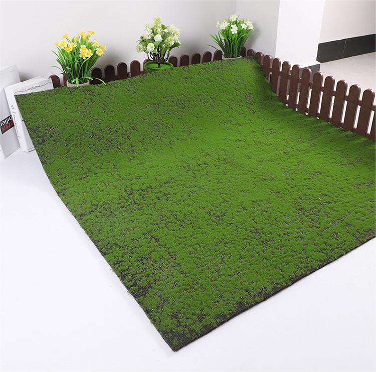 Artificial Moss Mat – Lifelike Painted Sand Lawn (1x1 Meter) |  Model SKDFE-AM